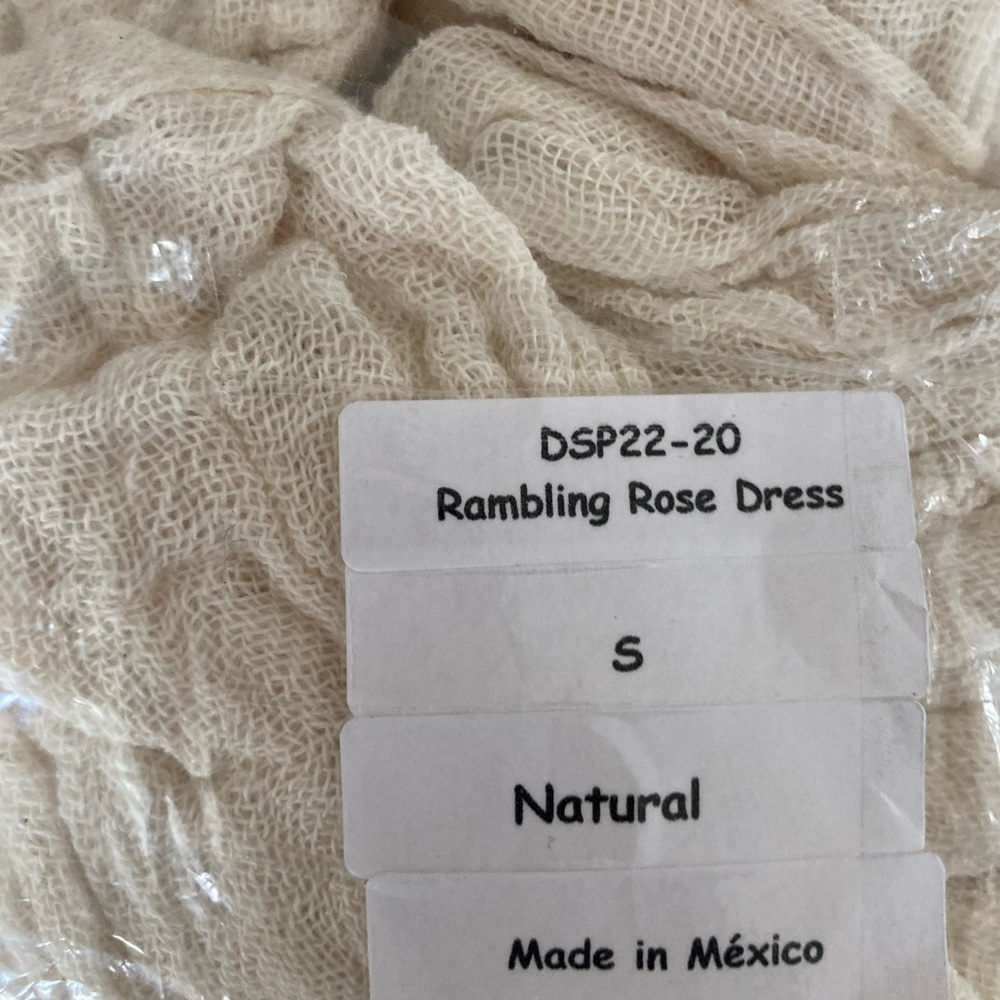 Jen’s pirate booty Rambling Rose Mid Drift Cut Out Maxi Dress NWT - Picture 16 of 16